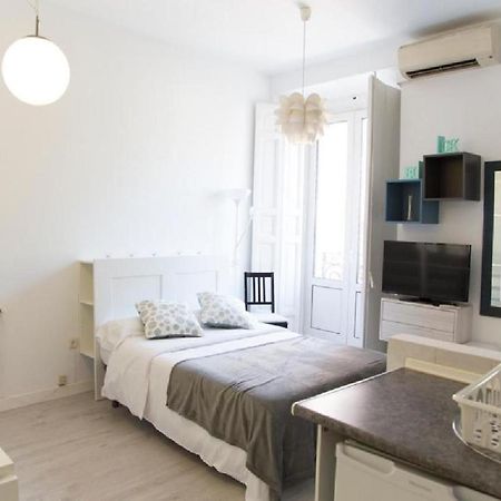 Un Fascinante Estudio En Madrid Centro Экстерьер фото